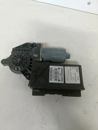 8E0959802A Моторчик стеклоподъемника Audi A4 B7 Арт e12713737, вид 1