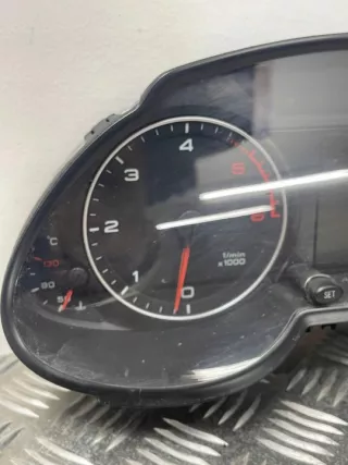 8R0920981H Щиток приборов (приборная панель) Audi Q5 1 Арт e12701826, вид 2