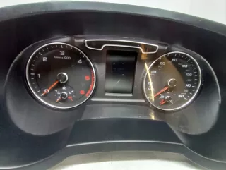 8U0920980A Щиток приборов (приборная панель) Audi Q3 1 Арт e12701795, вид 3