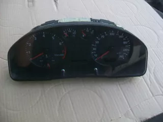 8D0919861HX Щиток приборов (приборная панель) Audi A4 B5 Арт e12701689, вид 3