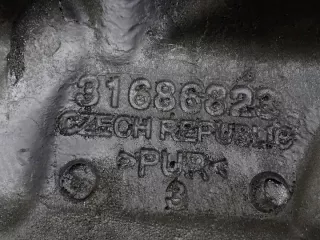 31686823 Декоративная крышка двигателя Polestar 2 Арт e12696283, вид 4