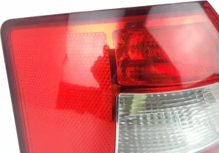 8E9945095 Фонарь задний правый Audi A4 B6 Арт e12695407, вид 2