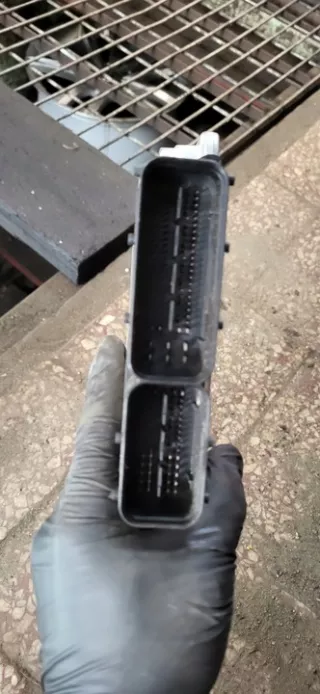 8E1910115A Блок управления двигателем Audi A4 B7 Арт e12692145, вид 3