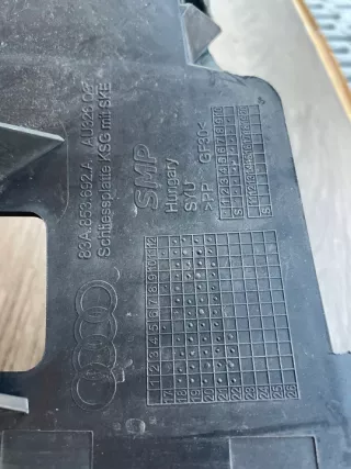 83A853651E 83A853651F Решетка радиатора Audi Q3 1 Арт e12691534, вид 4
