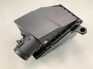 31370229 Корпус воздушного фильтра Volvo XC90 2 Арт e12690876, вид 1