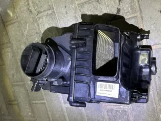 GX63-9600-BC G4D3-12B579-AA Корпус воздушного фильтра Jaguar F-Pace Арт e12690648, вид 1