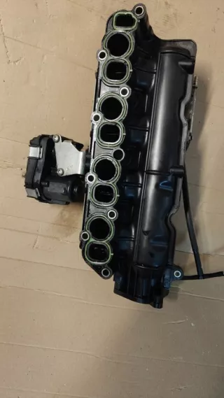 55259081 Коллектор впускной Jeep Cherokee KL Арт e12529418, вид 1