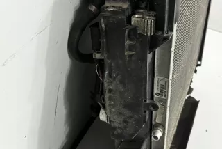 8654431 Радиатор (основной) BMW X5 F15 Арт e12367020, вид 1