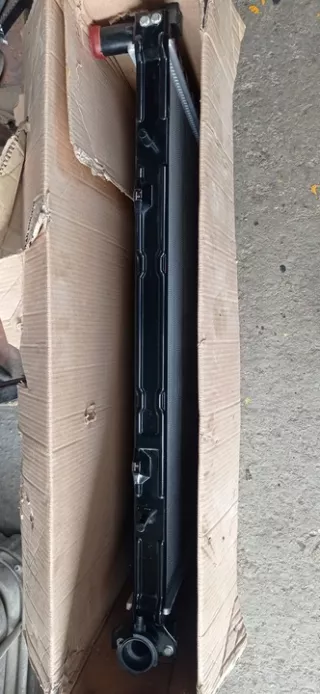 4809225AC, 4809225AF, K4809219AD, 4809168 4809168AC, 4809168AD, Радиатор (основной) Chrysler Voyager 4 Арт e12306182, вид 10