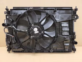 10509807 9830694080 9813964480 9834296080 9834296080-01 9805897480 9805897480-01 Радиатор (основной) Peugeot 3008 2 Арт e11910873, вид 1