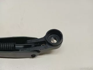 LR104004 Поводок стеклоочистителя заднего Land Rover Range Rover Velar Арт E23781502, вид 4