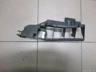 5010225940 Кронштейн ручки Renault Magnum Арт E36077312