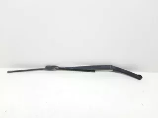 983114Z000 Поводок стеклоочистителя Hyundai Santa FE 3 (DM) Арт VZ239062