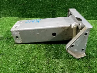 8J0806109D Кронштейн усилителя бампера переднего (домик) Audi TT 2 Арт 2-768504, вид 2