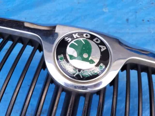  Решетка радиатора Skoda Octavia A5 Арт AL17624838648, вид 3