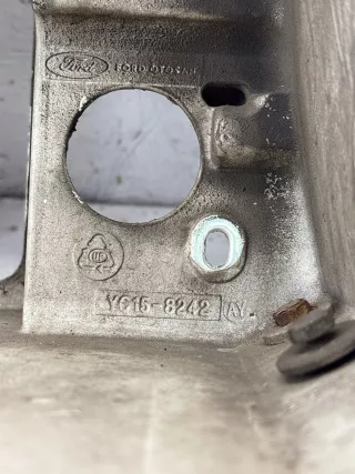 YC158242AY Решетка радиатора Ford Transit 4 Арт AL17639982106, вид 4