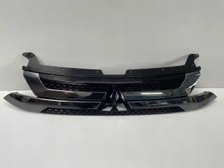  Решетка радиатора Mitsubishi Outlander 3 Арт AL17661716723, вид 1
