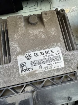 03G906021HS Блок управления двигателем Volkswagen Caddy 3 Арт AL17676420351, вид 2