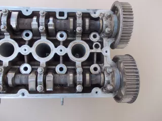 24461591 Клапанная крышка Opel Astra F Арт AL17711104250, вид 3