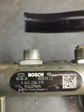 0445214119 Топливная рампа  Chrysler Voyager 5 Арт AL17757826759, вид 3