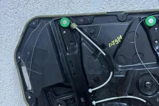 A2059060113 Стекло двери передней правой Mercedes C W205 Арт AL17656738153, вид 4
