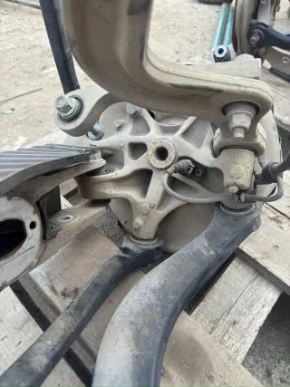  Кулак задний правый Audi A4 B9 Арт AL17603707201, вид 4
