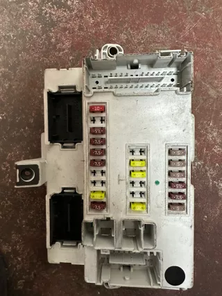9827096780 Блок управления BCM Fiat 500 1 Арт AL17685659308, вид 3