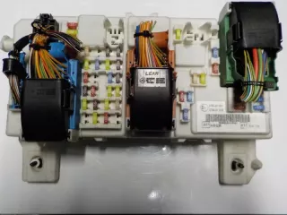 7M5T-14A073-JF Короб предохранителей Ford C-max 1 Арт AL17662835309, вид 1