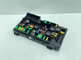 8713126 Короб предохранителей BMW 5 G30/G31 Арт AL17700068181, вид 1