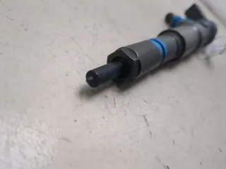 13537793836,7793836,0445110216 Форсунка BMW 3 E90/E91/E92/E93 2.0л TDI Арт 20445508, вид 2