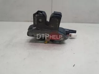 BN8V56820A Замок багажника Mazda 3 BK Арт AM23637840, вид 1