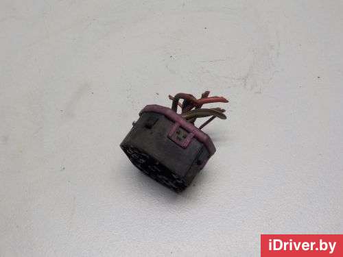 Разъем AUX / USB Volkswagen Beetle 1 2021г. 4A0971975 VAG - Фото 1