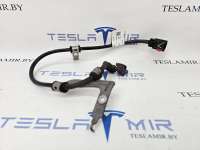 1044782-00 проводка правая к Tesla model 3 Арт 17956