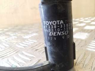 Насос (моторчик) омывателя стекла Toyota Avensis VERSO 2003г. 8533033020, 0602103860 , artVAL30607 - Фото 2