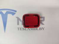 1085105-00 отражатель в дверь к Tesla model Y Арт 21589
