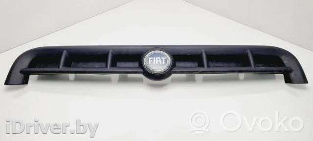 Решетка радиатора Fiat Doblo 1 2001г. 735268388 , artTPT30021 - Фото 1