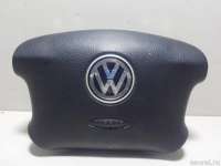 3B0880201AE Подушка безопасности в рулевое колесо к Volkswagen Golf 4 Арт E14254462