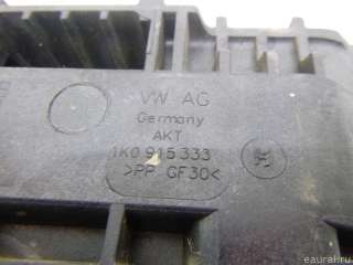 Крепление аккумулятора Volkswagen Jetta 5 2007г. 1K0915333 VAG - Фото 7