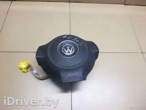 Подушка безопасности в рулевое колесо Volkswagen Caddy 3 2005г. 2K5880201D81U - Фото 1