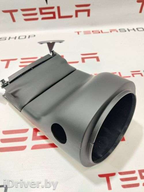 кожух рулевой колонки Tesla model Y 2021г. 1099284-00-E,1100572-00-E,1130976-00-F - Фото 1