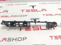 1053726-00-B Кронштейн Tesla model X Арт 99444641, вид 1