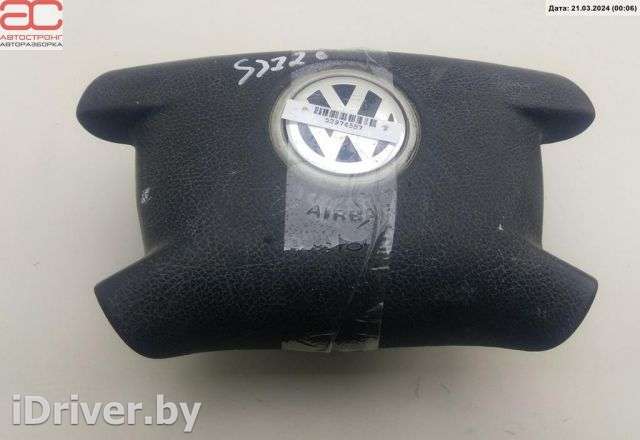 Подушка безопасности водителя Volkswagen Transporter T5 2003г. 7H0880201F - Фото 1