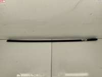  Накладка декоративная (молдинг) стекла двери задней левой наружная  к Volkswagen Passat B3 Арт 103.80-1565792