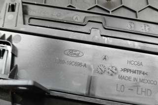 Дефлектор обдува салона Ford Mustang Mach-E 2022г. LJ8B-19C682-A, LJ8B-19C696-A, LJ8B-R018C18-A, LJ8B-R01412-AAW, LJ8B-R045R54-AAW , art9804103 - Фото 4