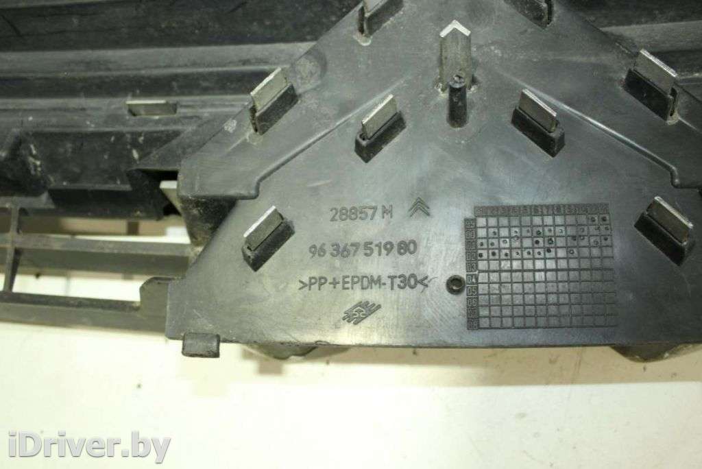 Решетка радиатора Citroen C5 1 2002г. 9636751980  - Фото 3