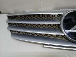 Решетка радиатора Mercedes R W251 2010г. 2308800683 Mercedes Benz - Фото 4