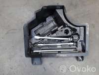 7c0012021r , artNIE34890 Набор инструментов штатный к Volkswagen Crafter 1 Арт NIE34890