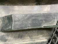 Заглушка (решетка) в бампер правая Mercedes GL X164 2006г. A1648851223 - Фото 5