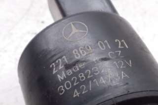Насос (моторчик) омывателя стекла Mercedes CLS C218 2014г. 2218690121, 3028232 , art8943384 - Фото 3