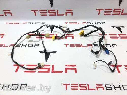 Проводка Tesla model X 2019г. 1023883-00-J,1116133-00-A,F181FPCAA01 - Фото 1